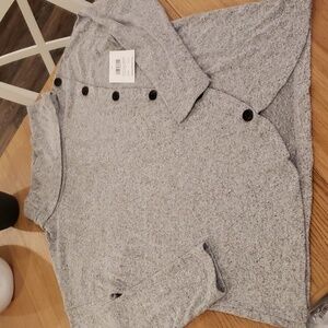 89th & Madison Cowl Neck Sweater Top. NWT